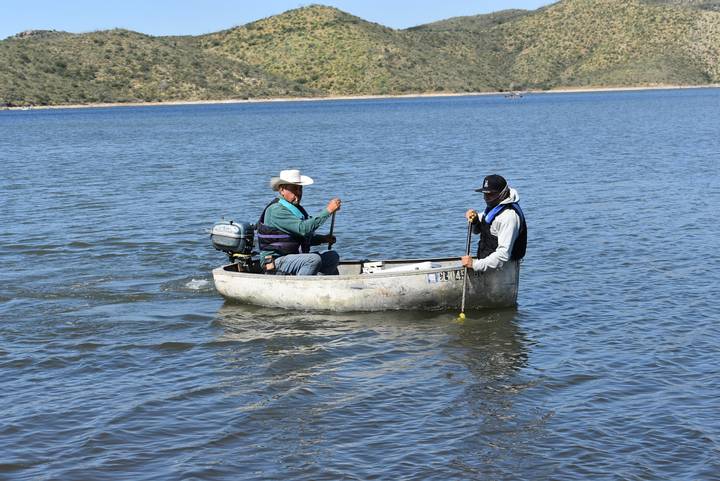 Dia de pesca en Presa El Parral en Matamoros Chihuahua 03