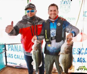 1 Cano con las dos capturas toro angulo